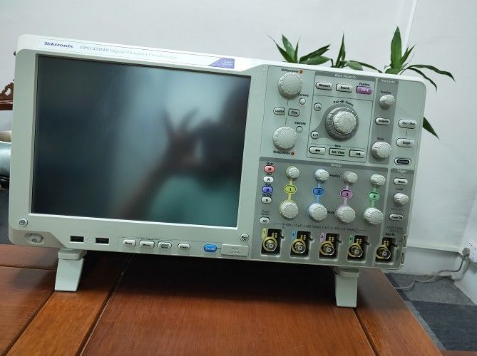 泰克示波器Tektronix DPO5204图片