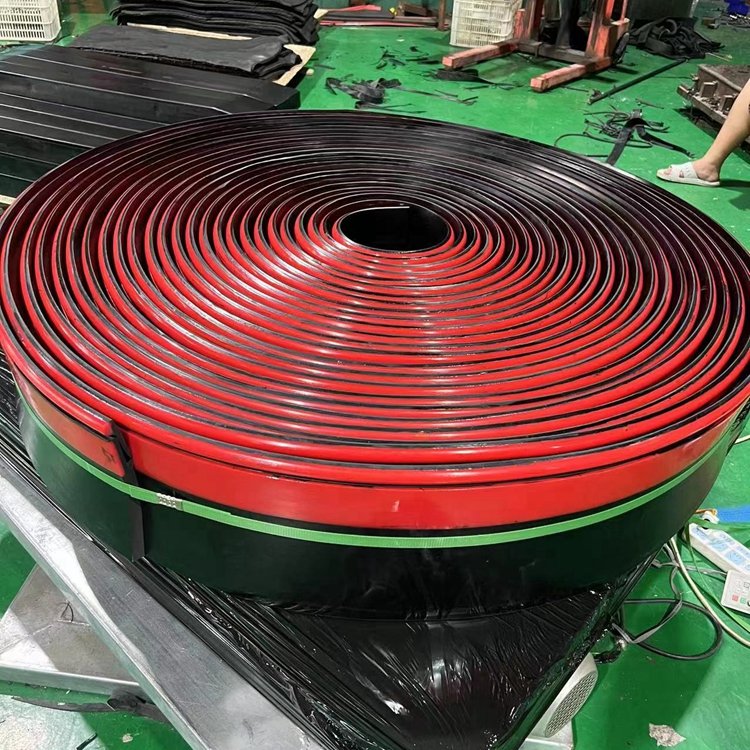 导料槽橡胶聚氨酯防溢裙板图片