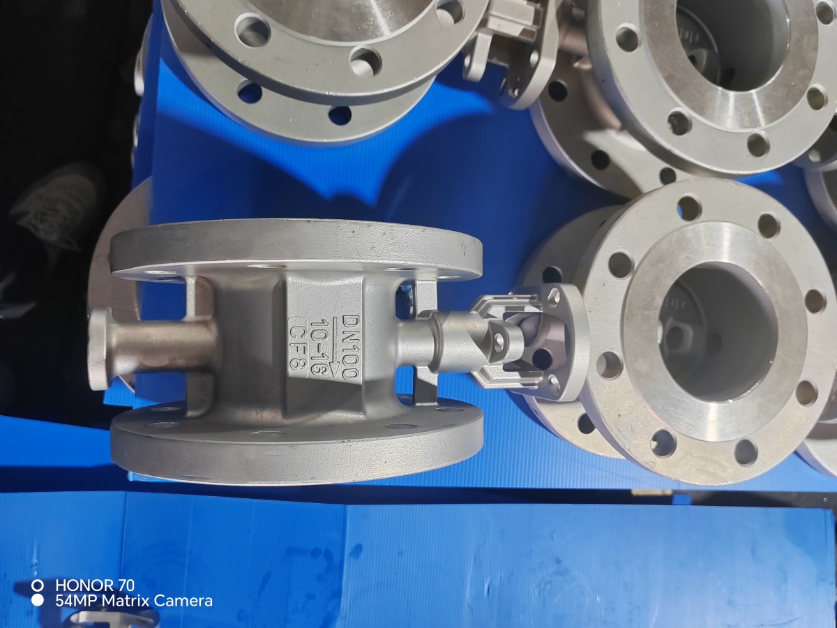 D343H-16三偏心铸钢硬密封蝶阀图片