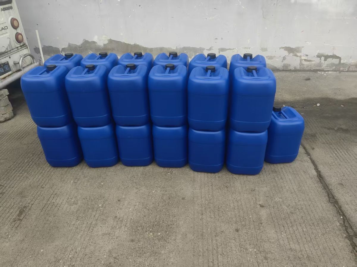 加工油碳氢清洗剂图片