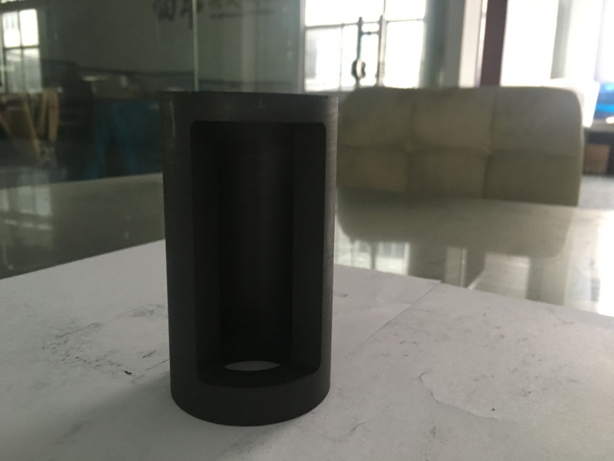 石墨坩埚图片