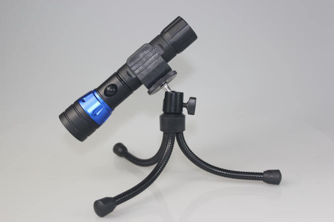LUYOR-3430体视显微镜荧光激发光源图片