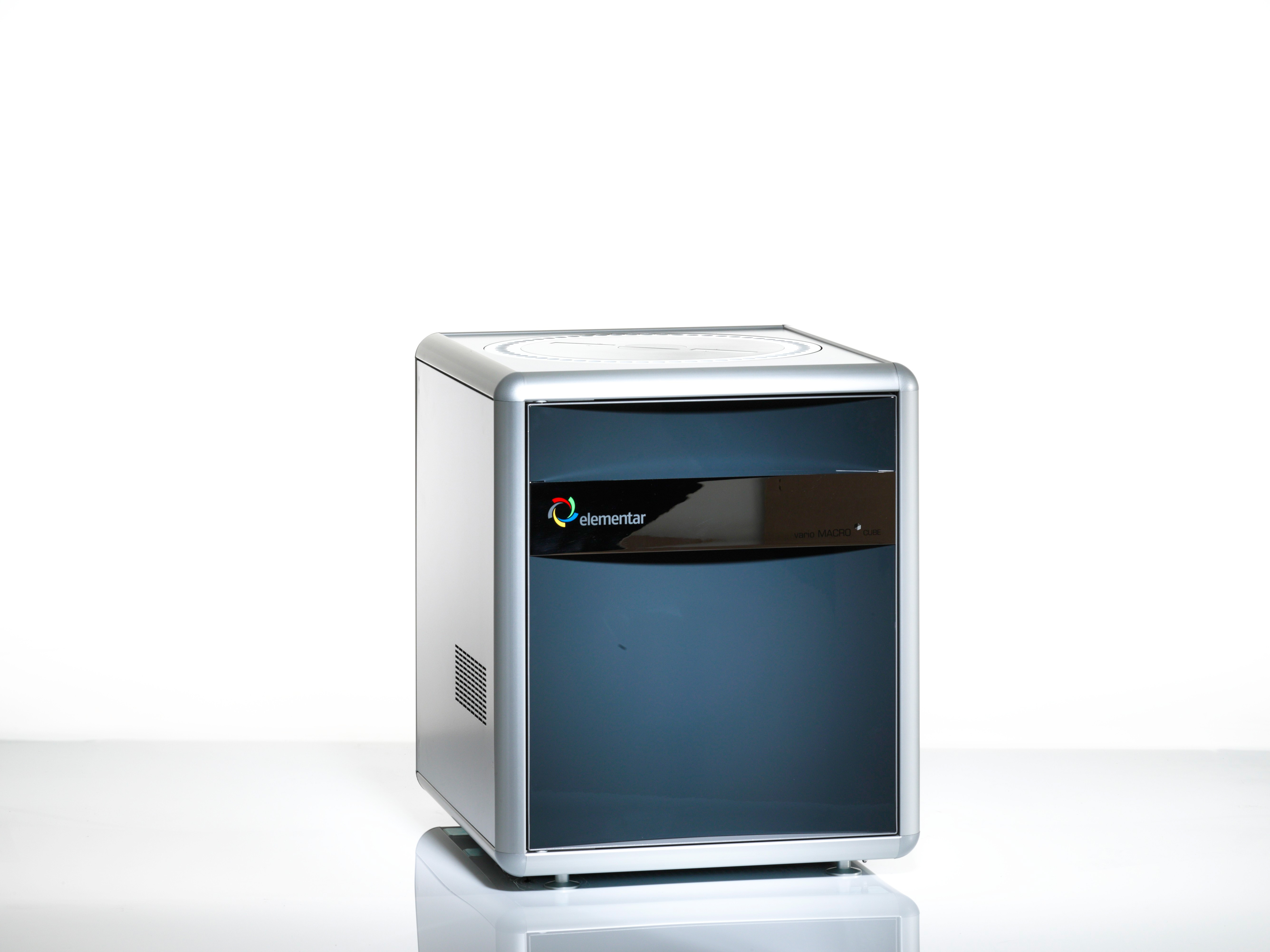 elementar vario MACRO cube有机元素分析仪图片