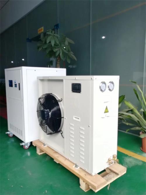 实验室分体式冷却循环水机图片
