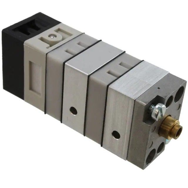 AMPLIFIER RELAY NEG OUT SUB-BASE 81505320图片