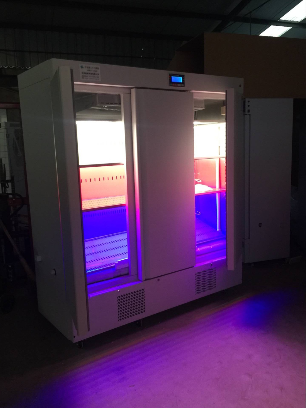 冷光源250L人工气候培养箱LPRX-250D图片