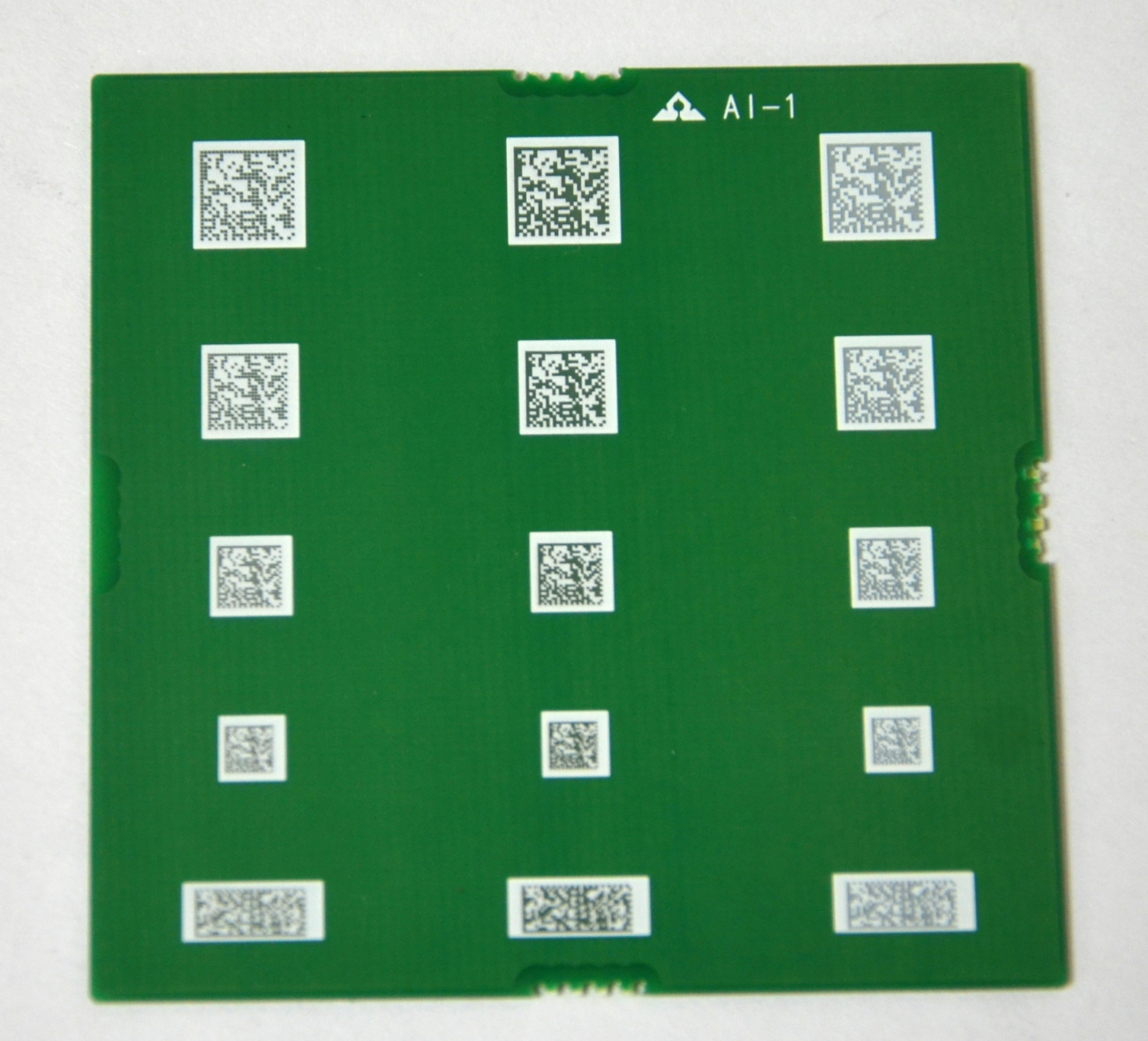 全自动PCB二维码激光打标机图片