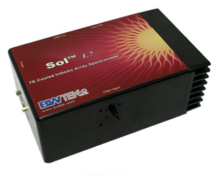SOL1.7近红外TE 致冷InGaAs 阵列光谱仪图片
