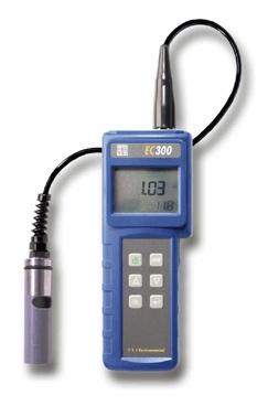 盐度电导和温度测量仪YSI EC300图片
