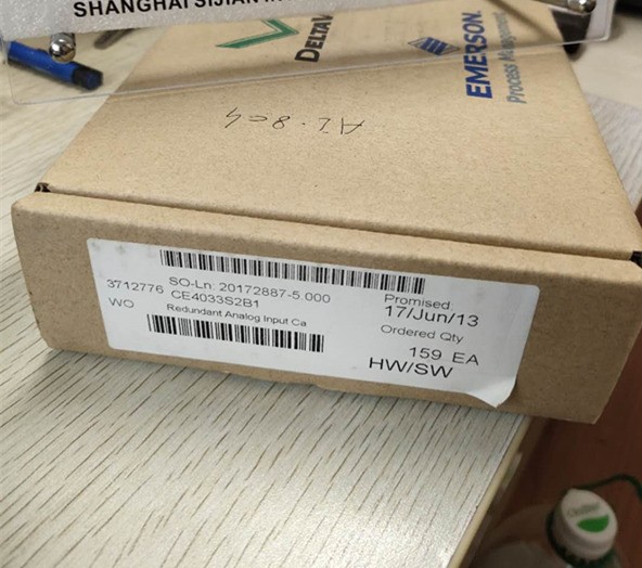 艾默生CE4033S2B1控制器图片