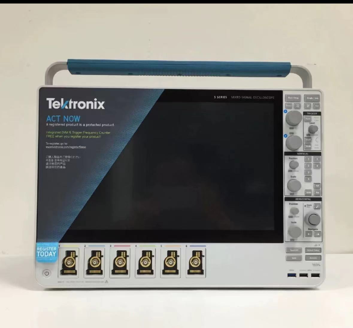 TEKTRONIX泰克MSO66B混合信号示波器图片