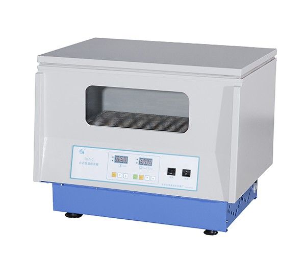 THZ-C台式恒温振荡器图片